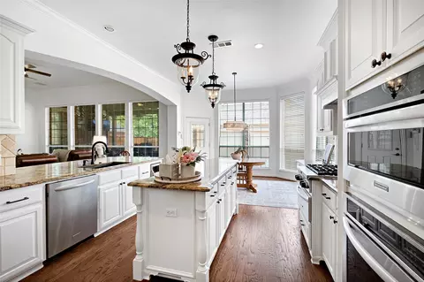 2505 Sir Tristram, Lewisville, TX 75056