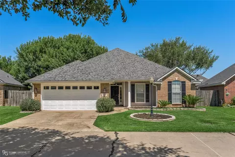 407 Springfield Pl, Bossier City, LA 71112
