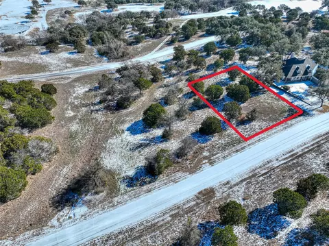 7129 Carnoustie Dr, Cleburne, TX 76033