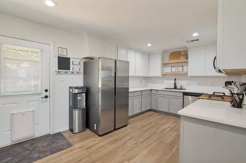 Other - 616 E Avenue E, Midlothian, TX 76065 photo 1 of 2