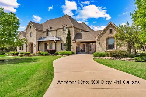 1061 Kingsbridge Ln, Rockwall, TX 75032