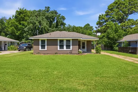 1235 Schex Dr, Bossier City, LA 71112