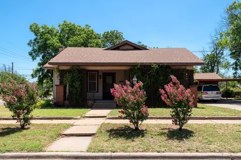 2041 Swenson St, Abilene, TX 79603