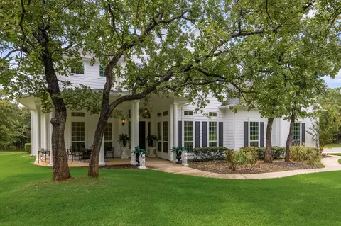 1619 Bloomfield Rd, Valley View, TX 76272