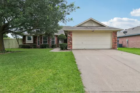 101 Apache Trl, Alvarado, TX 76009