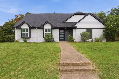 1705 Hatherly Dr, Plano, TX 75023