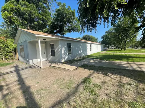 2155 New York Ave, Fort Worth, TX 76104