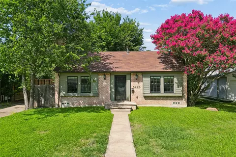 5426 Stoneleigh Ave, Dallas, TX 75235
