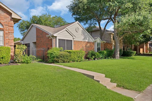4213 Phoenix Dr, Carrollton, TX 75010