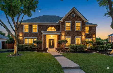 725 Tartan Trl, Highland Village, TX 75077