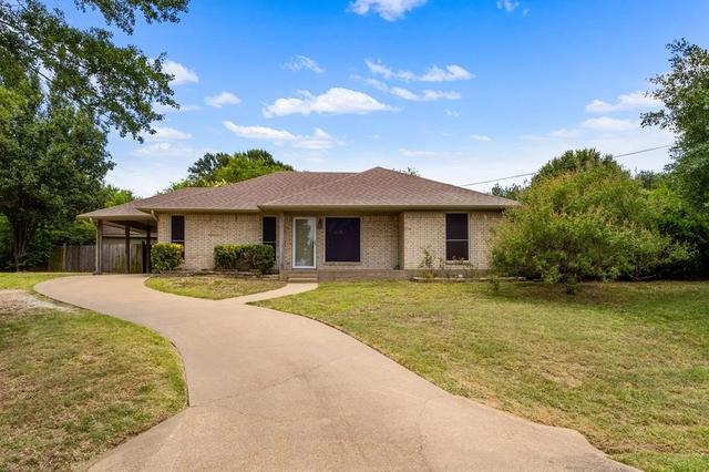 402 Admiral Dr, Gun Barrel City, TX 75156