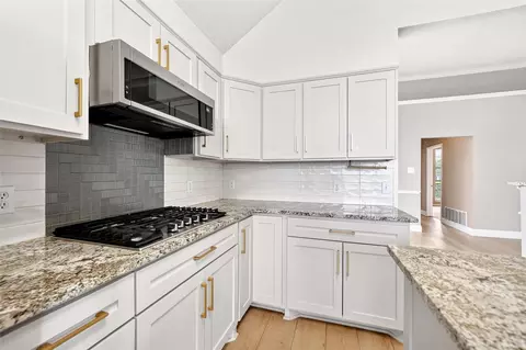 Kitchen - 2409 Katherine Dr, Rowlett, TX 75089 photo 6 of 6