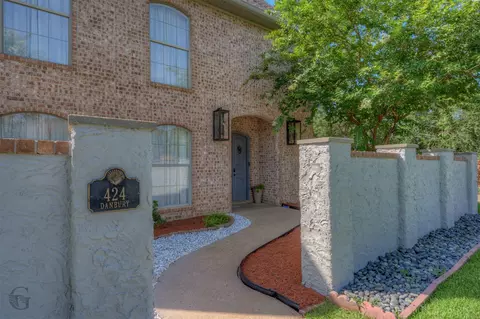 424 Danbury Dr, Shreveport, LA 71106