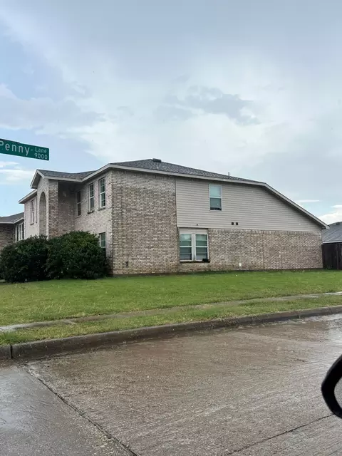 9100 Troy Dr, Fort Worth, TX 76123