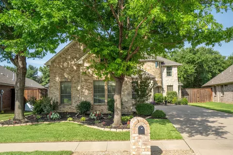 228 Livingston Dr, Hickory Creek, TX 75065