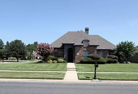 750 Hackberry Dr, Bossier City, LA 71111