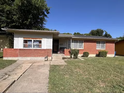 3904 Fortune Ln, Dallas, TX 75216