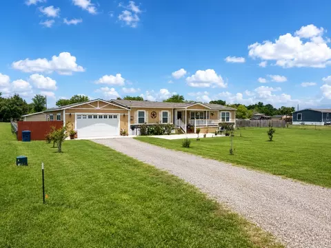 2823 Grays Prairie Ln, Scurry, TX 75158