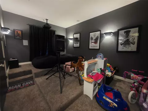Bedroom - 204 Jermyn Rd, Jermyn, TX 76459 photo 3 of 6