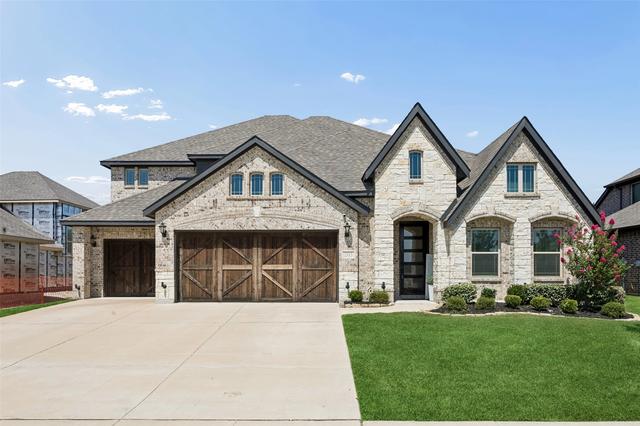 203 Memory Ln, Waxahachie, TX 75165