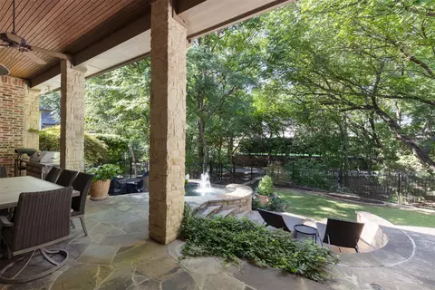 6242 Memorial Dr, Frisco, TX 75034
