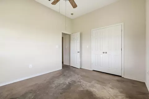 Bedroom - 12190 Bell Rd, Pilot Point, TX 76258 photo 4 of 5