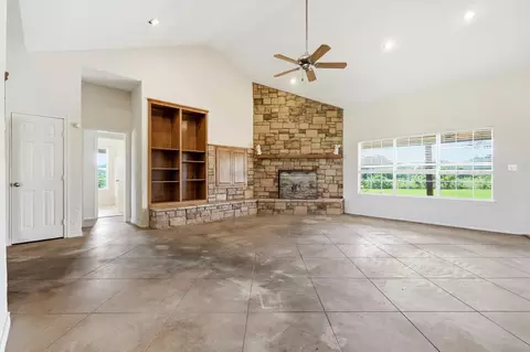 Living - 12190 Bell Rd, Pilot Point, TX 76258 photo 1 of 5