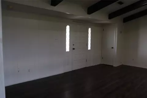 Living - 1147 Riverview Dr, Cleburne, TX 76033 photo 3 of 3