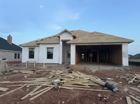 5533 Fallbrook Dr, Abilene, TX 79606