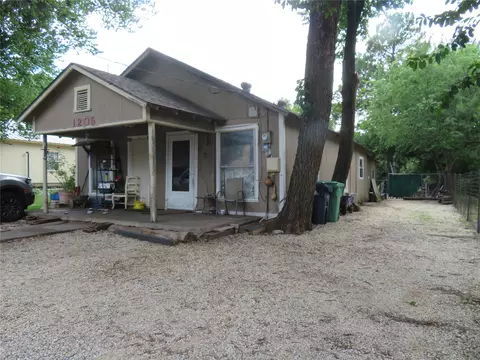 1206 Johnson St, Denton, TX 76205