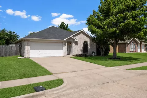1309 Indian Wells Trl, Midlothian, TX 76065