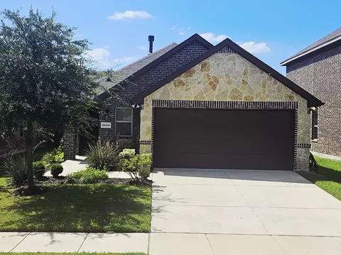 2540 Pettus Dr, Forney, TX 75126