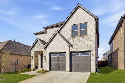 3104 Lake Village Dr, Anna, TX 75409