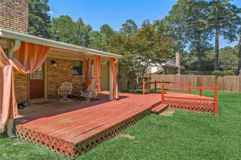 Exterior - 1302 E Todd St, Minden, LA 71055 photo 5 of 7
