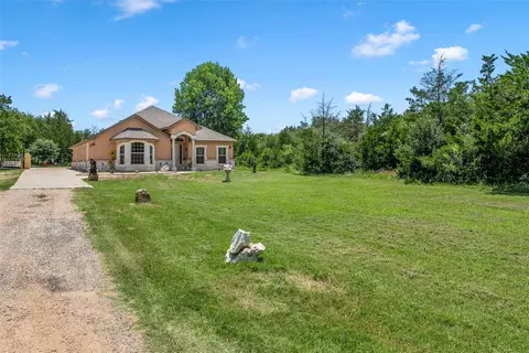 5286 Orchard Ln, Waco, TX 76705