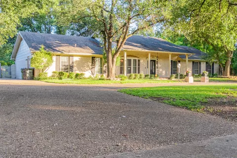 3400 Dever Dr, Waco, TX 76708 photo 2