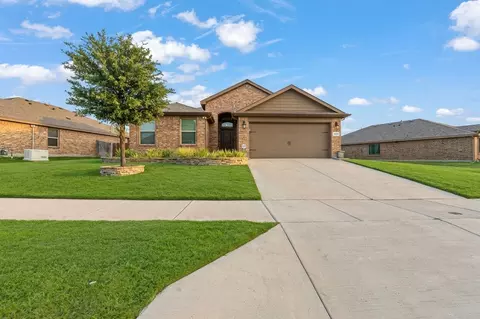 4600 Fringetree Way, Crowley, TX 76036