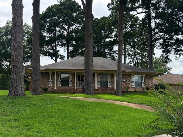 6217 Sonhaven Dr, Shreveport, LA 71119