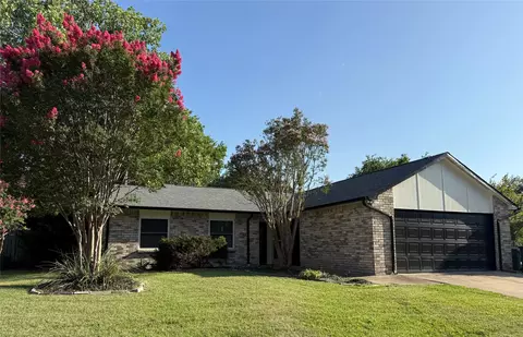 1922 Baywood Ln, Arlington, TX 76014