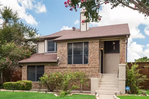 1613 Kingspoint Dr, Carrollton, TX 75007