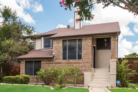 1613 Kingspoint Dr, Carrollton, TX 75007