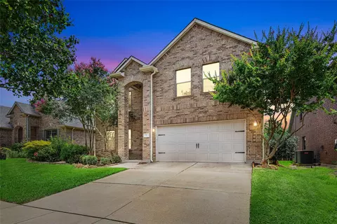 3213 Evening Wind Rd, Denton, TX 76208