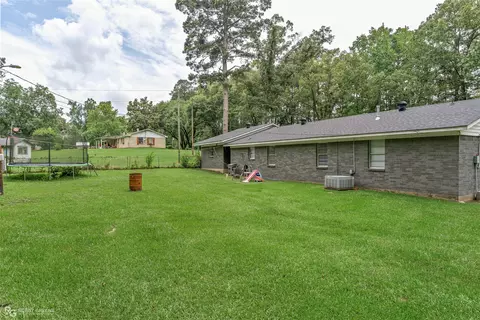 Exterior - 175 Magnolia Rd, Dubberly, LA 71024 photo 6 of 9