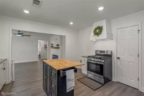 Kitchen - 175 Magnolia Rd, Dubberly, LA 71024 photo 1 of 4