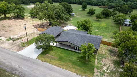 234 County Road 3400, Lampasas, TX 76550