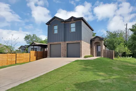 1008 20th St, Fort Worth, TX 76164
