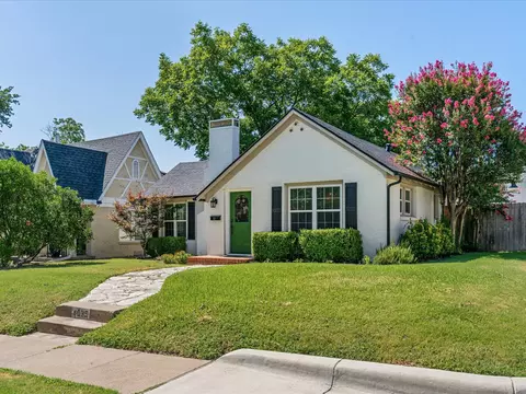 4039 El Campo Ave, Fort Worth, TX 76107