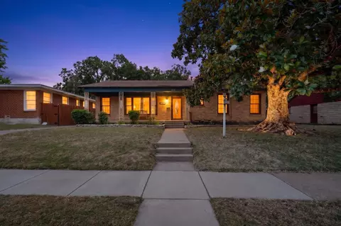3017 Primrose Ave, Fort Worth, TX 76111