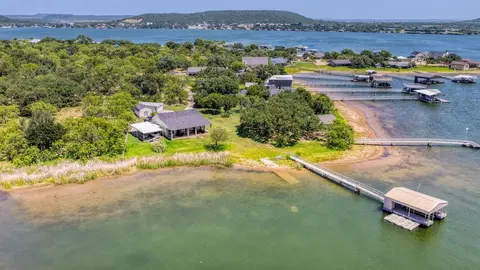 1011 Firewheel Trl, Graford, TX 76449