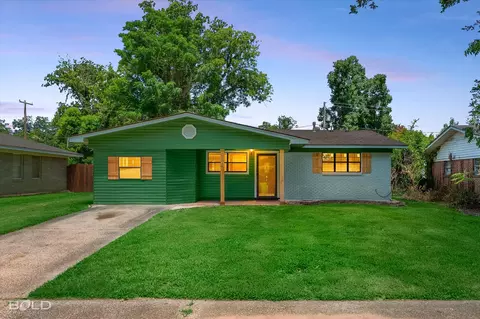 4015 Glen St, Bossier City, LA 71112